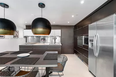 6000 Collins Ave #527, Miami Beach, FL 33140 - Photo 19