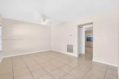 1015 SW 4th Ave #A, Fort Lauderdale, FL 33315 - Photo 5