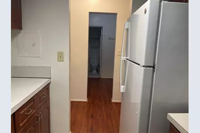 8315 SW 72nd Ave #313B, Miami, FL 33143 - Photo 11