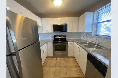 3263 Kirk Rd #2, Lake Worth, FL 33461 - Photo 3