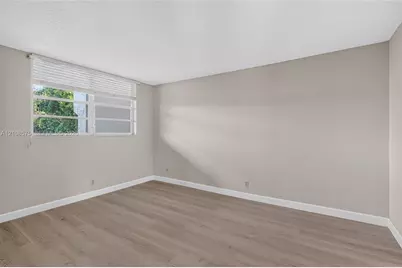 9470 Poinciana Pl #406, Davie, FL 33324 - Photo 23