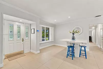 8230 SW 151st St, Palmetto Bay, FL 33158 - Photo 5