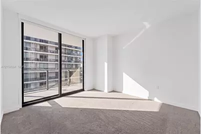 45 SW 9th St #2206, Miami, FL 33130 - Photo 15