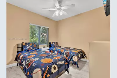 1015 NW 8th Ave, Fort Lauderdale, FL 33311 - Photo 33