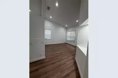 853 Sand Creek Cir, Weston, FL 33327 - Photo 17