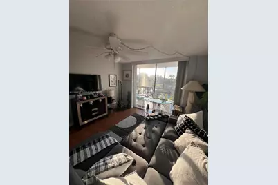 8900 Washington Blvd #402, Pembroke Pines, FL 33025 - Photo 7