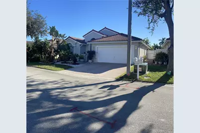5032 SW 34th Ter, Hollywood, FL 33312 - Photo 3