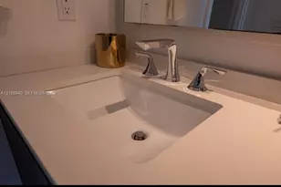 488 NE 18th St, Miami, FL 33132 - Photo 13