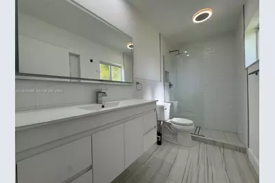 1431 N 14th Way #rear, Hollywood, FL 33020 - Photo 9