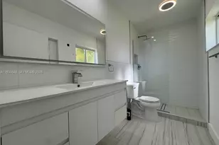 1431 N 14th Way, Hollywood, FL 33020 - Photo 9