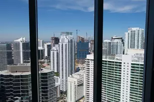 1300 Brickell Bay Dr, Miami, FL 33131 - Photo 5