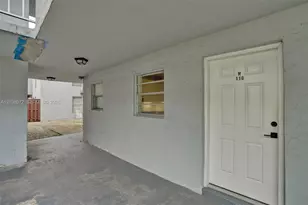 1735 W 60th St, Hialeah, FL 33012 - Photo 27