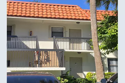15813 W Waterside Cir #202, Sunrise, FL 33326 - Photo 1