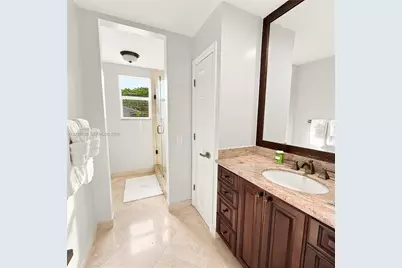 2445 SE 8th St, Pompano Beach, FL 33062 - Photo 41
