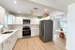 6561 SW 32nd St, Miami, FL 33155 - Photo 5