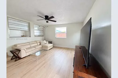 6561 SW 32nd St, Miami, FL 33155 - Photo 7