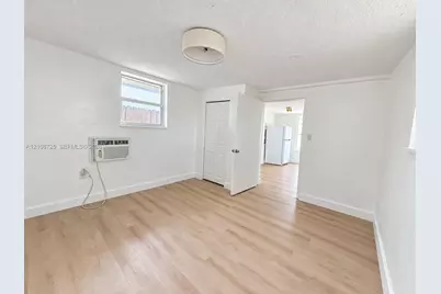 6561 SW 32nd St, Miami, FL 33155 - Photo 3