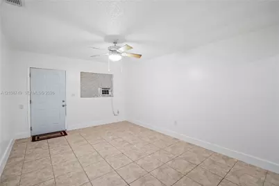 1207 NE 1st Ave, Homestead, FL 33030 - Photo 21