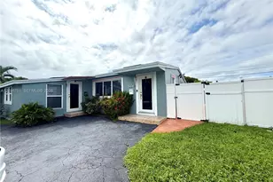 5651 NE 9th Ave, Oakland Park, FL 33334 - Photo 3