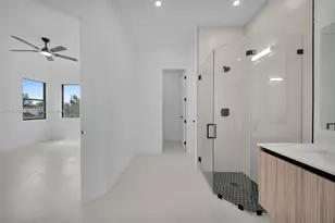 1322 NE 5th Pl, Other City - In The State Of Florida, FL 33909 - Photo 25