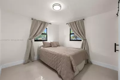5741 Simms St, Hollywood, FL 33021 - Photo 17