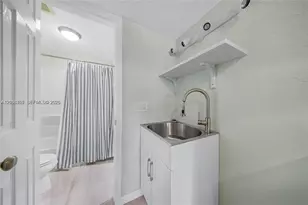 1320 NE 27th Ave, Pompano Beach, FL 33062 - Photo 5