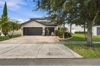 18041 SW 33rd St, Miramar, FL 33029 - Photo 1