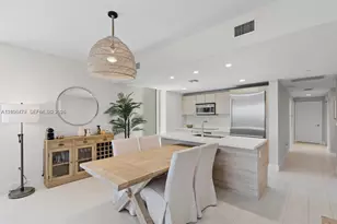 16385 Biscayne Blvd, North Miami Beach, FL 33160 - Photo 5