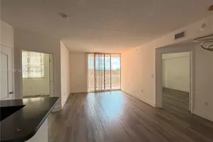 5085 NW 7th St, Miami, FL 33126 - Photo 3