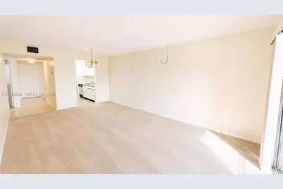 12900 SW 13th St #413E, Pembroke Pines, FL 33027 - Photo 9