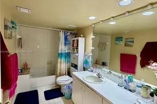 4725 SW 62nd Ave, Davie, FL 33314 - Photo 7