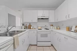10111 W Atlantic Blvd, Coral Springs, FL 33071 - Photo 7