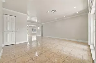 9611 Johnson St, Pembroke Pines, FL 33024 - Photo 3