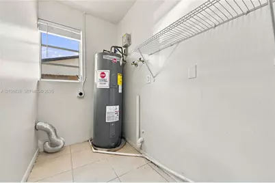9611 Johnson St, Pembroke Pines, FL 33024 - Photo 29
