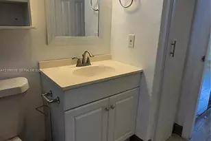 3000 Marcos Dr, Aventura, FL 33160 - Photo 11