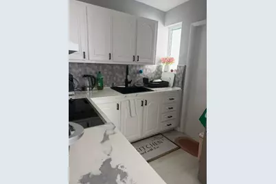 1150 Euclid Ave #305, Miami Beach, FL 33139 - Photo 9