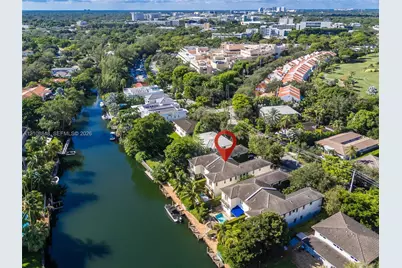 4815 University Dr, Coral Gables, FL 33146 - Photo 23