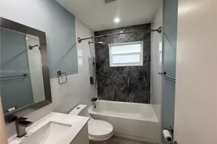 44 NE 16th Ct, Fort Lauderdale, FL 33305 - Photo 23
