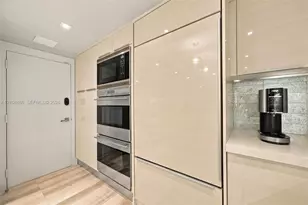 10155 Collins Ave, Bal Harbour, FL 33154 - Photo 13