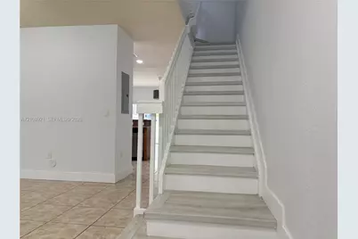8861 W 35th Ave, Hialeah, FL 33018 - Photo 13