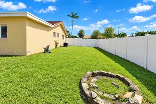 7607 NW 66th Terrace, Tamarac, FL 33321 - Photo 31