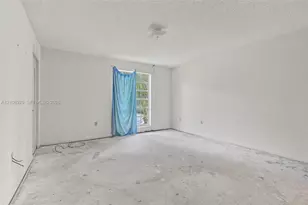 10840 N Kendall Dr, Miami, FL 33176 - Photo 15