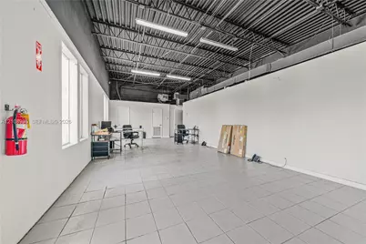 [Address not provided], Oakland Park, FL 33309 - Photo 15