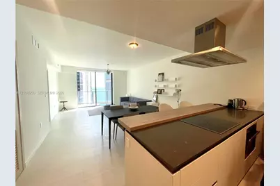 1000 Brickell Plz #4303, Miami, FL 33131 - Photo 3
