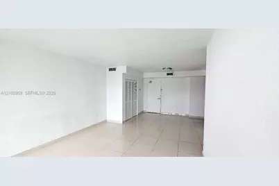 7501 E Treasure Dr #9S, North Bay Village, FL 33141 - Photo 17