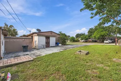 801 N 76th Ave, Hollywood, FL 33024 - Photo 23