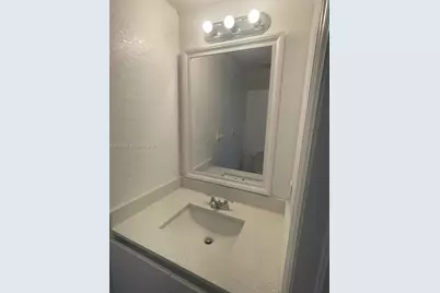 609 SW 10th St #609, Florida City, FL 33034 - Photo 5