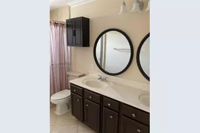 4020 Eastridge Cir #4020, Deerfield Beach, FL 33064 - Photo 9
