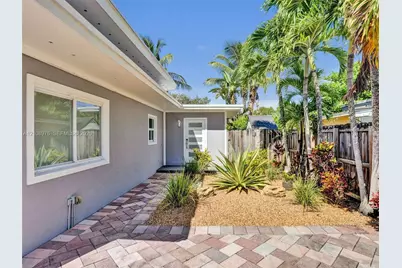 525 SW 12th St, Fort Lauderdale, FL 33315 - Photo 5