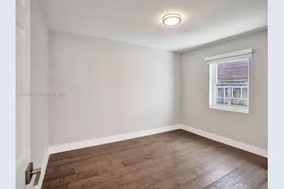 525 SW 12th St, Fort Lauderdale, FL 33315 - Photo 29